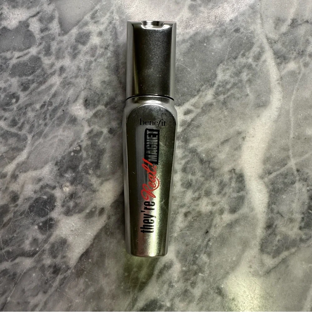 Benefit‎ They’re Real Magnet Mascara Black